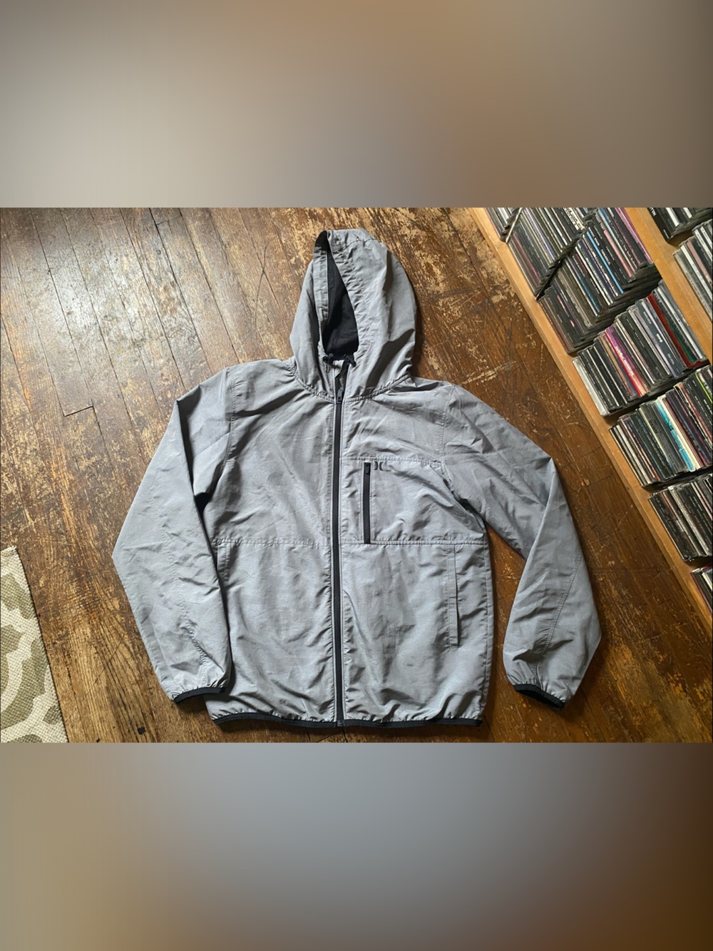 Hurley Men's Hooded Windbreaker Jacket Light Gray Size MD